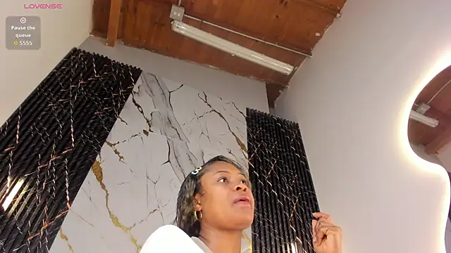 ebony hot1 online show from October 14, 2:08 pm