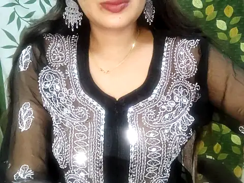 Aarvi Arora online show from September 19, 3:00 pm