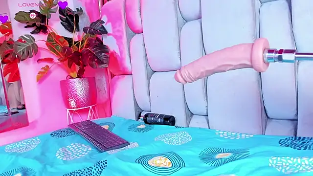 RoseTaylor   online show from March 27, 8:59 am