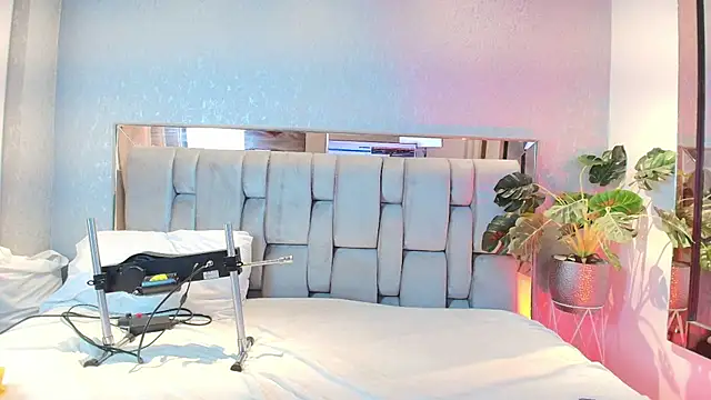 RoseTaylor   online show from February 14, 5:09 am