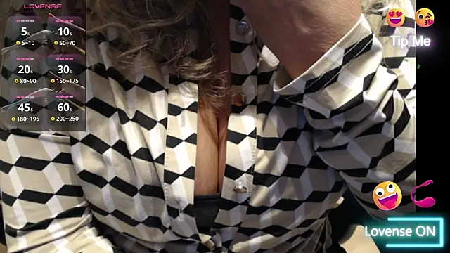 JenniLowen online show from March 4, 9:16 am