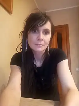 Francenia lolis online show from February 13, 2:30 pm