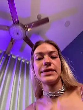 -Sexy Barbie- online show from April 16, 7:08 am