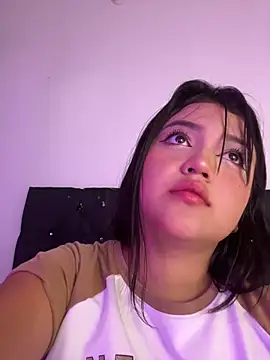 alisson carolina73 online show from March 14, 2:23 am