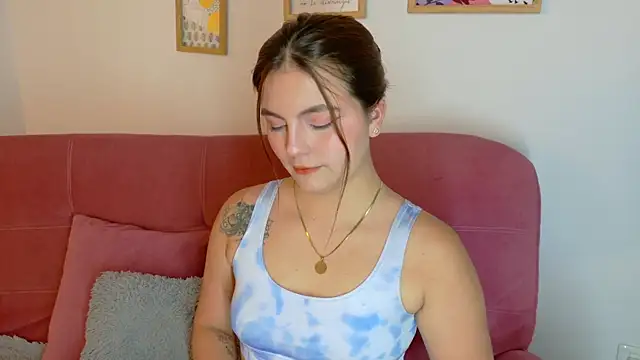 Juanita owens online show from March 7, 2:18 am