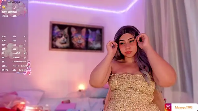 kiki cavilll online show from April 10, 3:18 pm