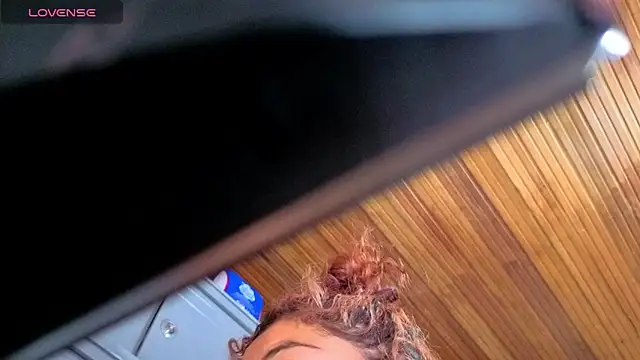 dulce celeste15 online show from April 18, 1:46 pm