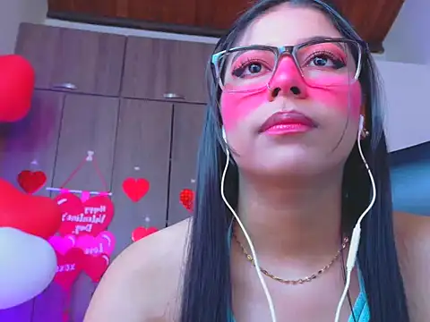  ALLYSON18  online show from February 21, 11:55 am