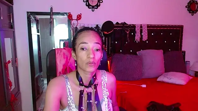 SamaraMartinez online show from December 3, 1:24 pm