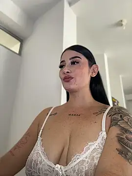 Libia James online show from July 20, 8:09 pm
