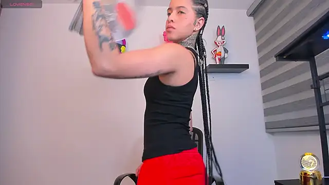 Gangster Girl online show from March 21, 8:19 am