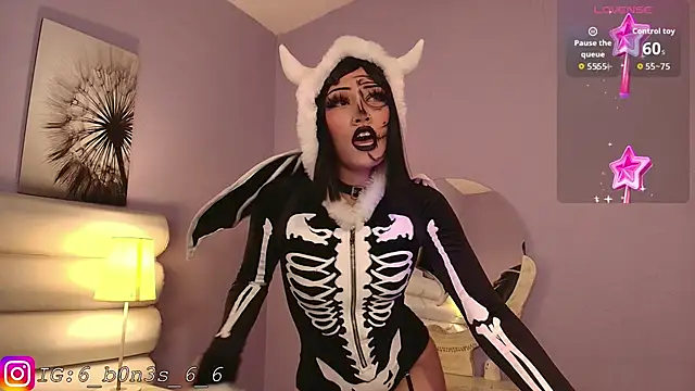 Effy Corpse online show from October 8, 5:23 am