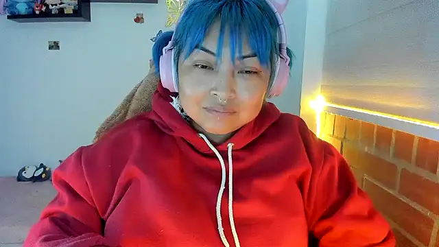 Shaddycute  online show from December 2, 1:46 pm