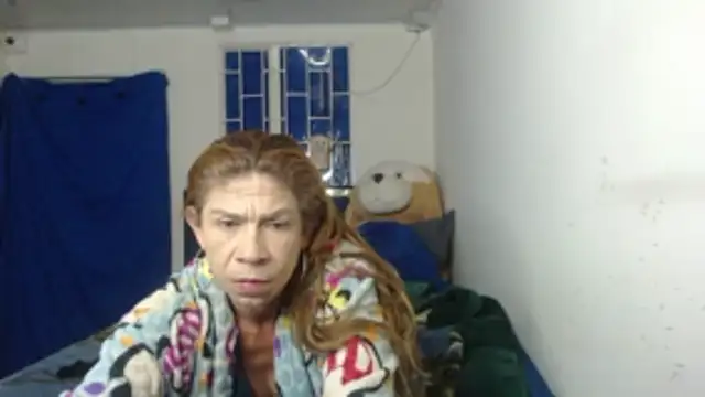 Snapshot of Antonella_borja chatting on October 24, 4:52 am Antonella borja online show from October 24, 4:52 am