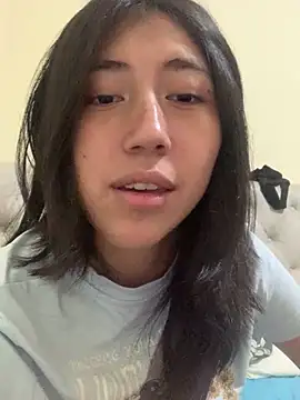 sarah12333 online show from May 11, 7:44 pm
