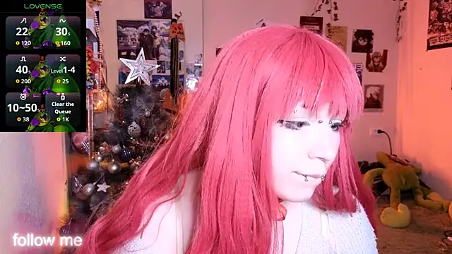 Alex Howell online show from December 19, 9:07 pm