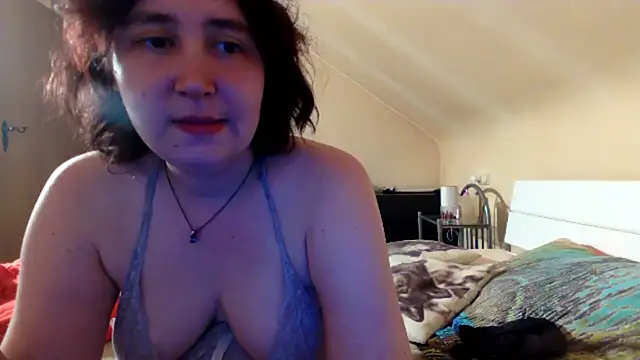 SexyLucie2024 online show from October 13, 4:53 pm