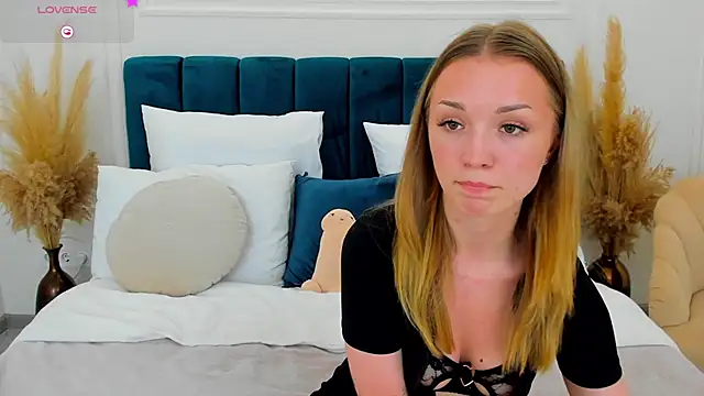 VirginOlly online show from June 11, 12:24 pm