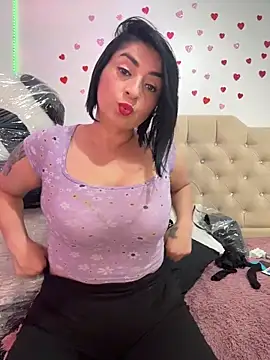 karenlennox1 online show from June 2, 9:49 pm