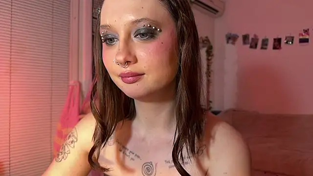 Jenny darling love online show from June 13, 9:23 pm