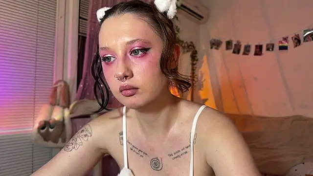 Jenny darling love online show from July 8, 7:38 pm