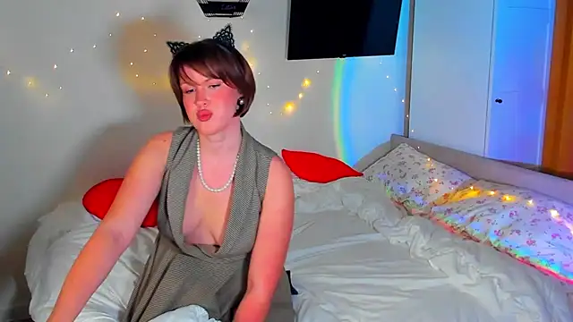 Snapshot of mirrorofsoul chatting on September 29, 5:18 pm mirrorofsoul online show from September 29, 5:18 pm