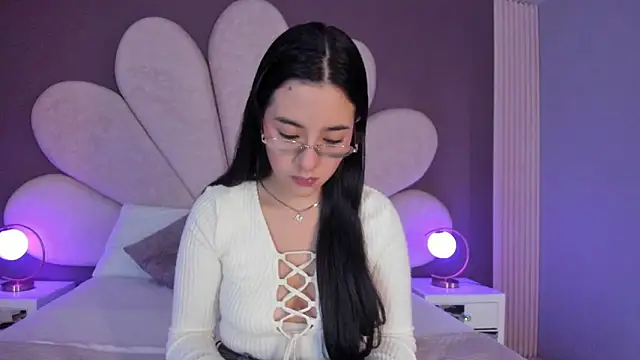 Susa1userma  online show from June 5, 10:32 am
