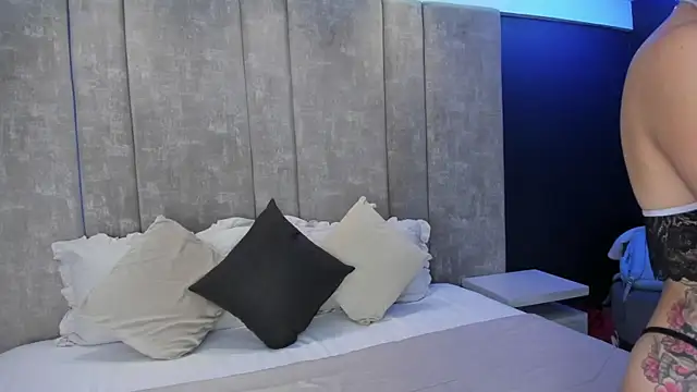 Susa1userma  online show from April 11, 8:29 am