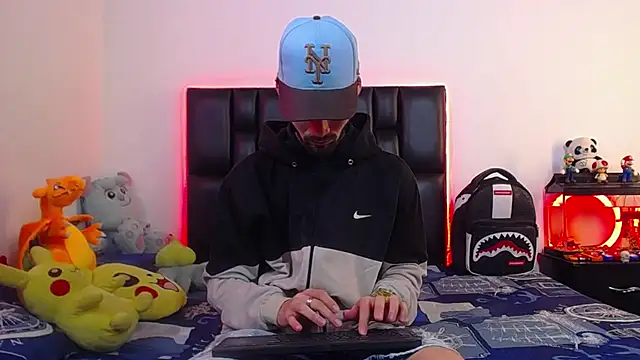Brutal Sex Fucking online show from June 25, 9:27 pm