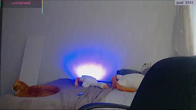 SuchCute online show from November 10, 2:50 am