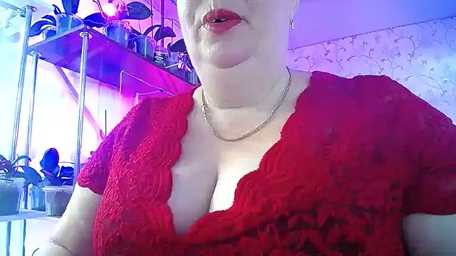  Sweet Woman online show from June 11, 6:43 am