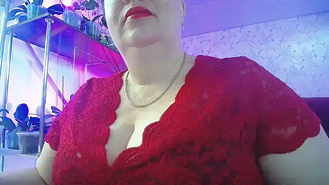  Sweet Woman online show from June 5, 6:06 am