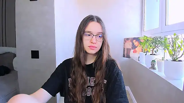 fancy bunny online show from March 18, 8:19 am