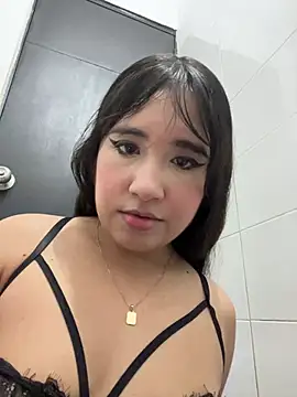 melyescobar online show from July 22, 4:02 am