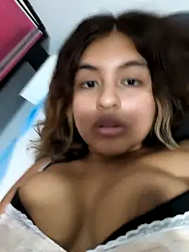 Suavecita2 online show from November 8, 11:32 pm