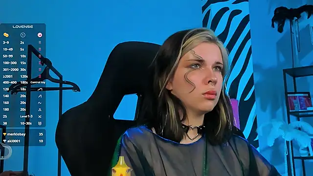 AliceSunday online show from October 28, 6:08 am