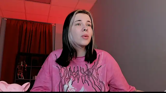 AliceSunday online show from November 21, 2:02 am