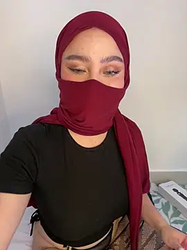 amaal  online show from December 16, 7:42 pm