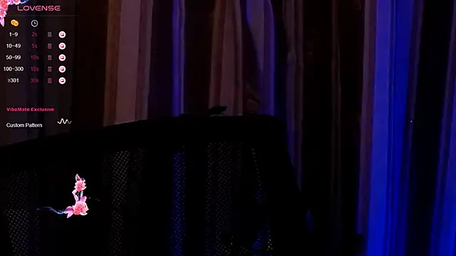 Laura Bess online show from September 25, 4:39 pm