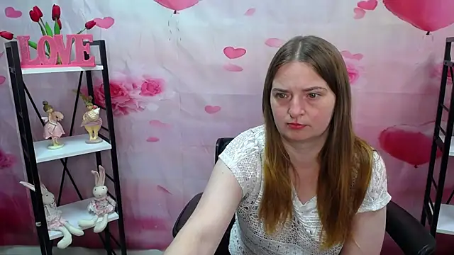 FreyaDak online show from May 27, 2:08 am
