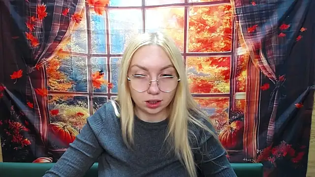 BeatriceFly online show from November 11, 12:57 pm