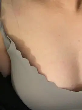 3ashi9aa online show from April 11, 8:40 am