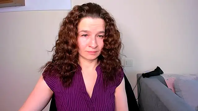   MaryLee   online show from March 2, 4:56 am