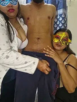 Awesomelusty online show from February 7, 6:34 pm