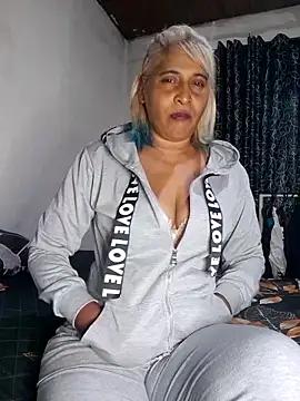 Goodgirlsue 77 online show from June 7, 5:47 am