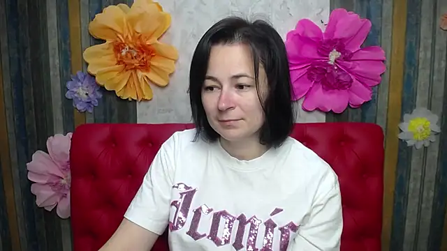 MarieSho online show from April 5, 5:01 pm