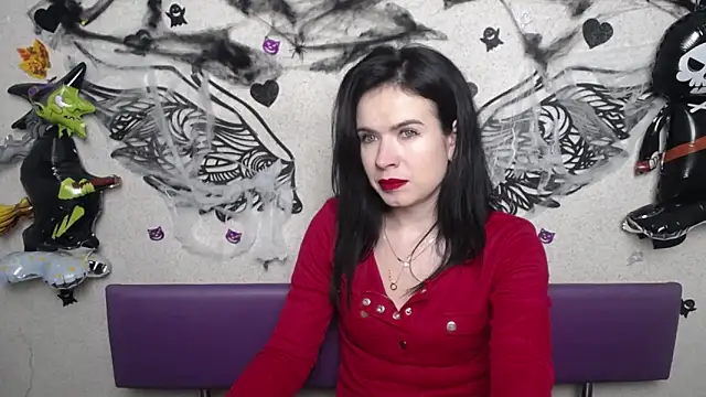 JasmineKouch online show from November 11, 6:27 pm