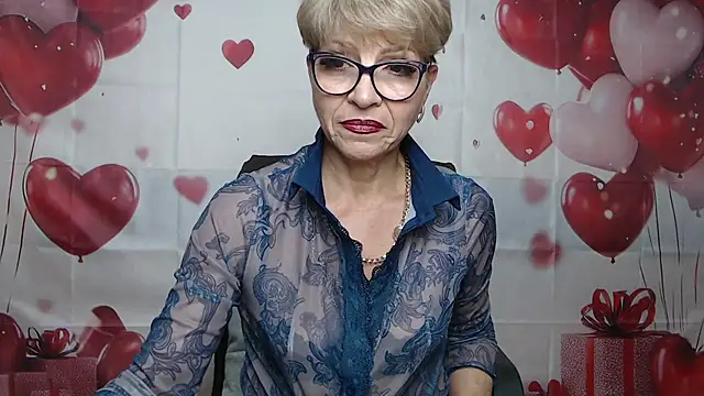 EllaBonito online show from February 22, 8:15 am