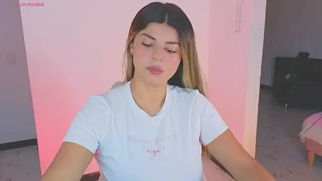 Thamy stark online show from September 9, 2:06 pm