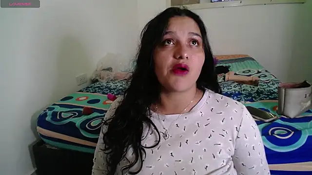 Laurenkenner  online show from July 23, 7:11 pm